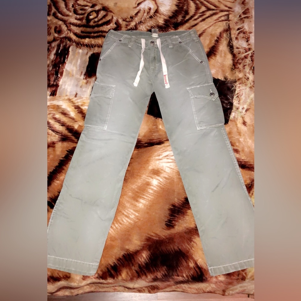 True religion cargos pants